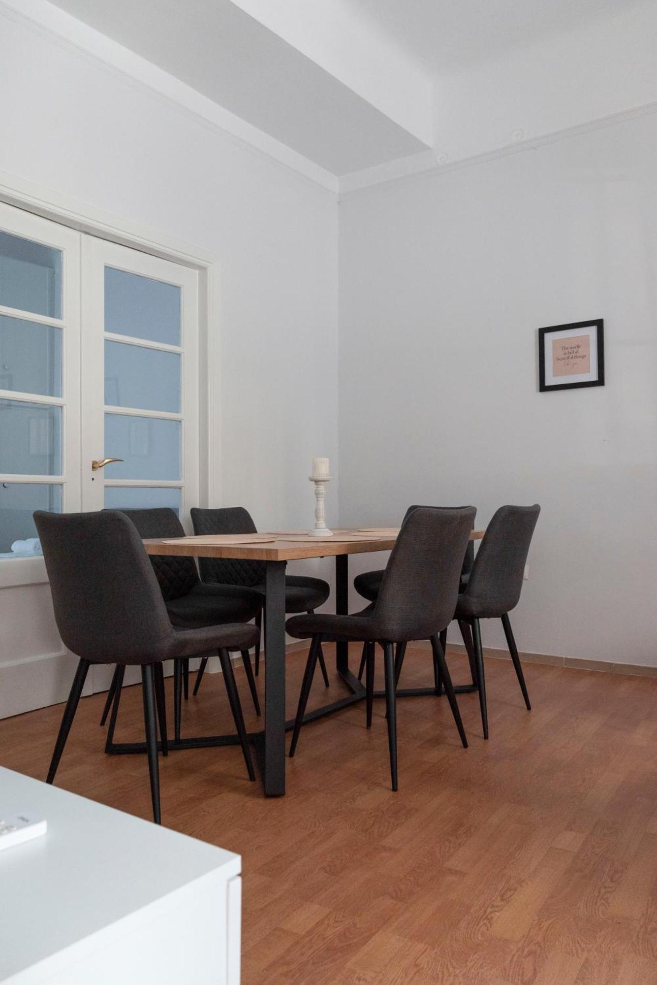Thissio Getaway 2Ba Next To Athens Ancient Market Esterno foto