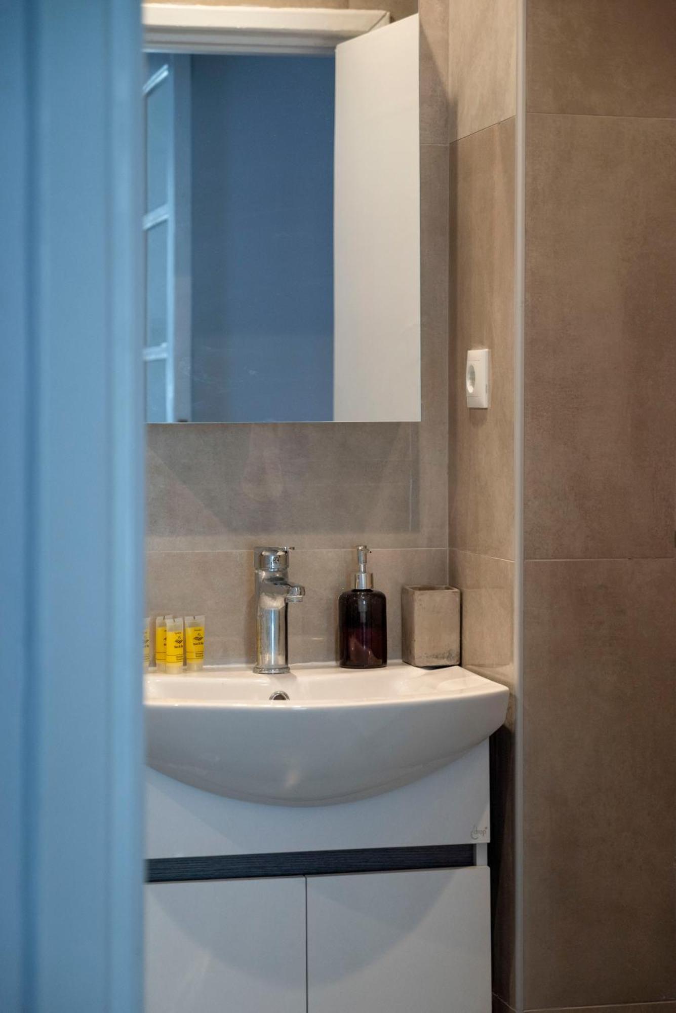 Thissio Getaway 2Ba Next To Athens Ancient Market Esterno foto