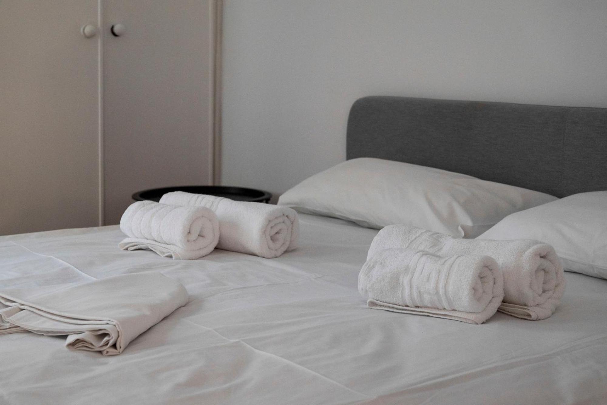 Thissio Getaway 2Ba Next To Athens Ancient Market Esterno foto