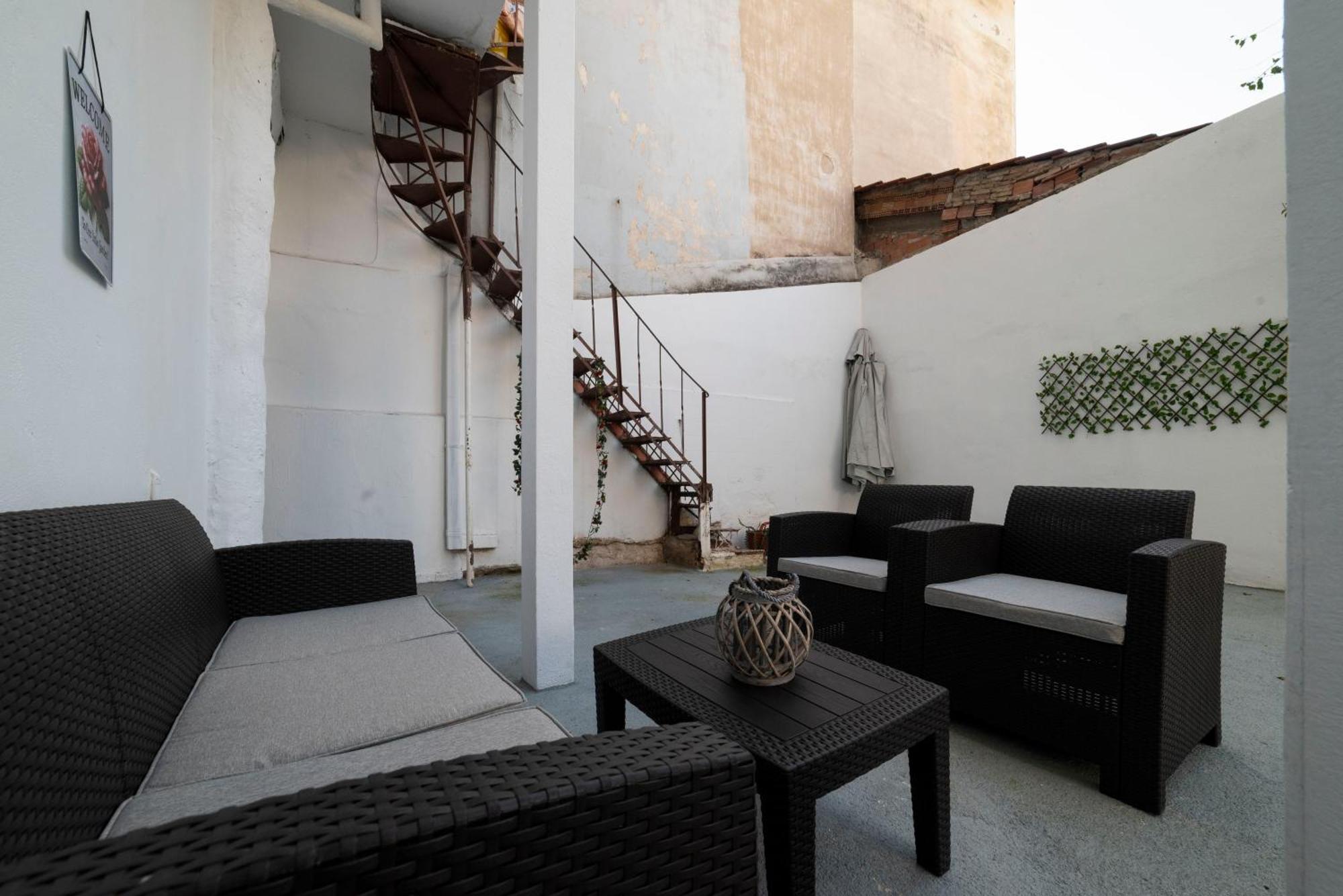 Thissio Getaway 2Ba Next To Athens Ancient Market Esterno foto